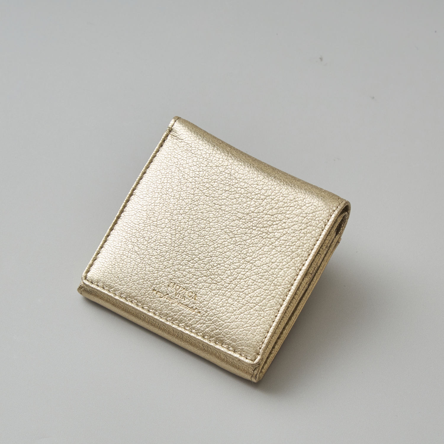 MUZICA VITA/インド山羊革2つ折り　ラメ財布